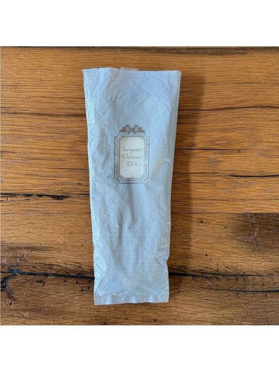 Dior Accessories - Christian Dior Vintage White Gloves